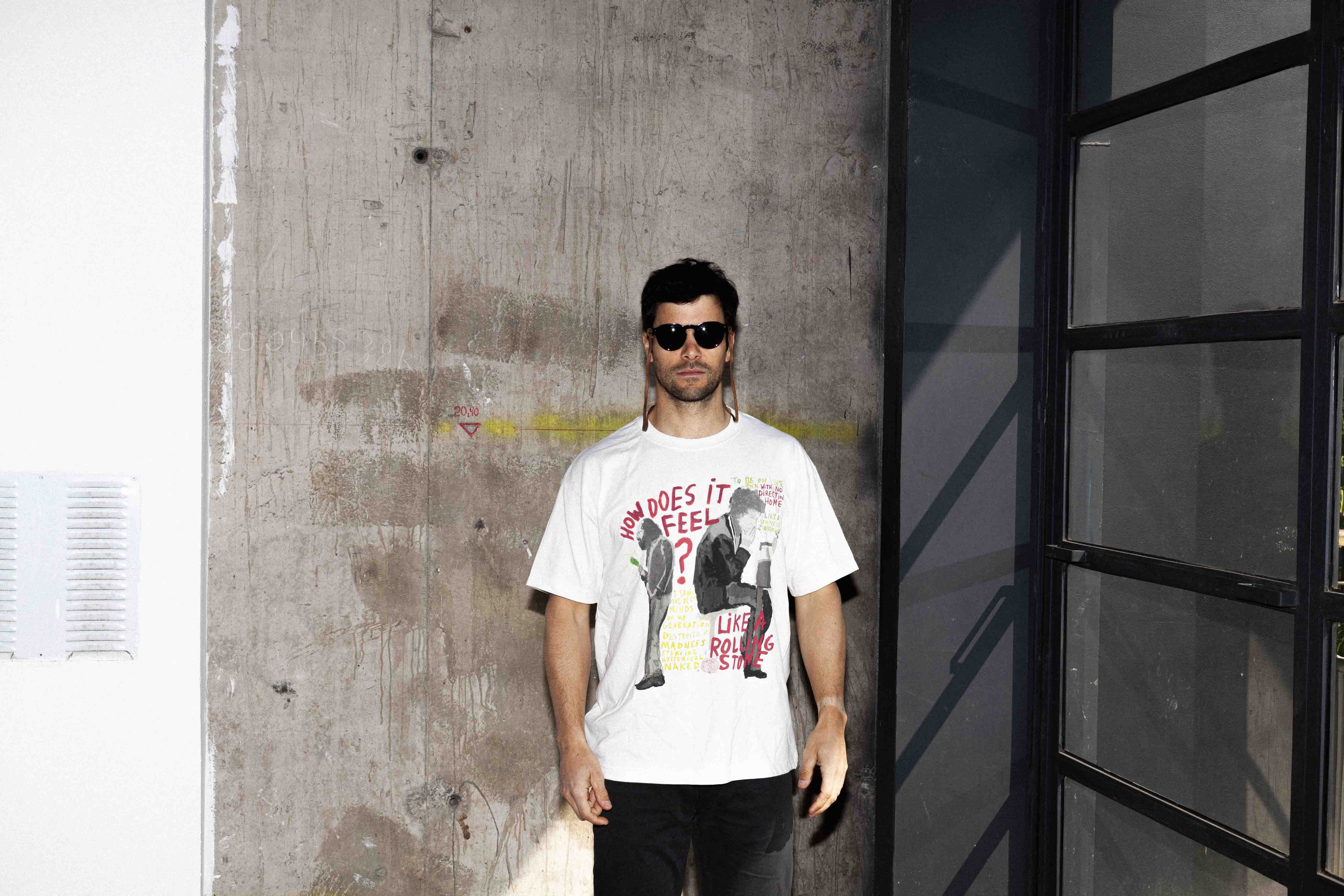 HOW DOES IT FEEL T-SHIRT // Heavy Weight (3.010)