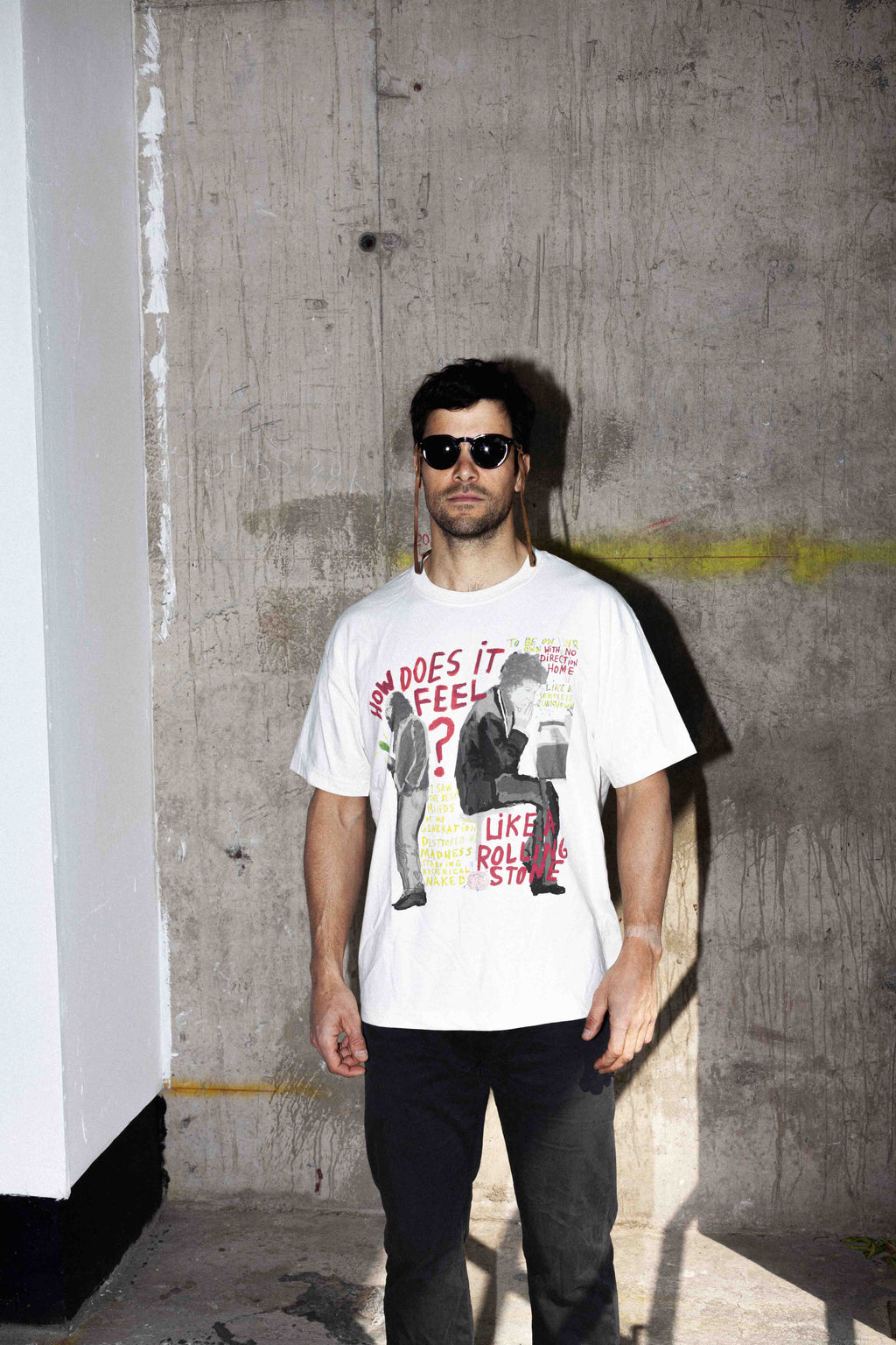 HOW DOES IT FEEL T-SHIRT // Heavy Weight (3.010) - CODÚ