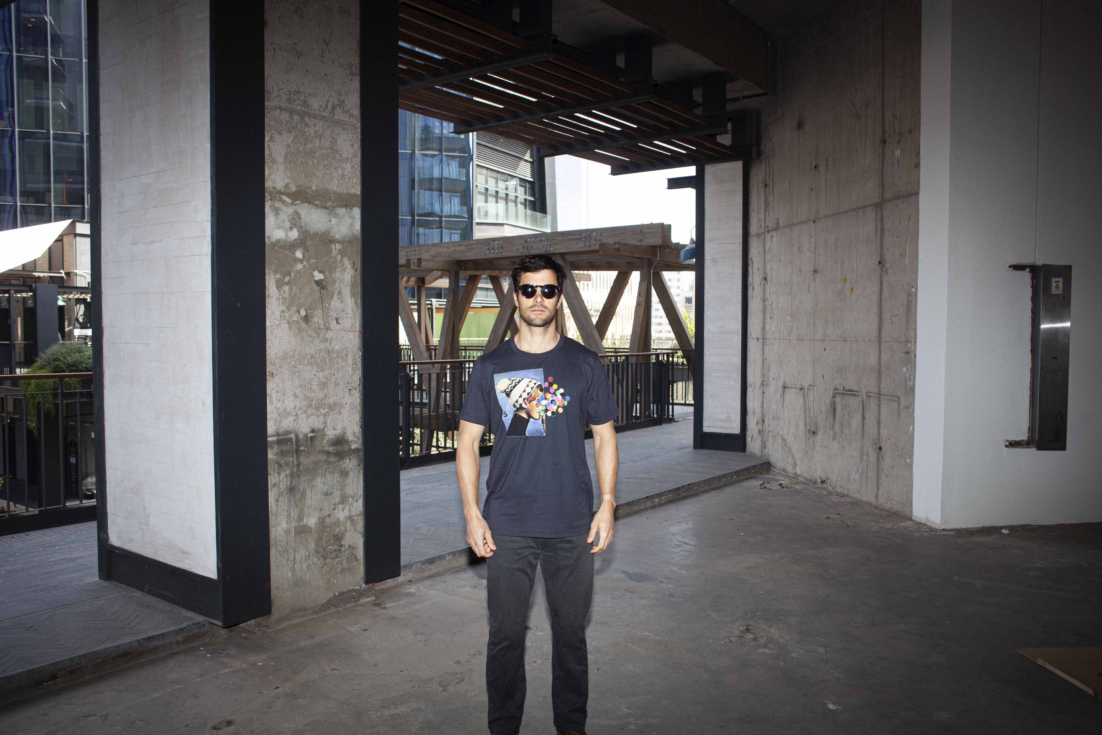 LET IT GO T-SHIRT // Classic Fit (ART3.001)