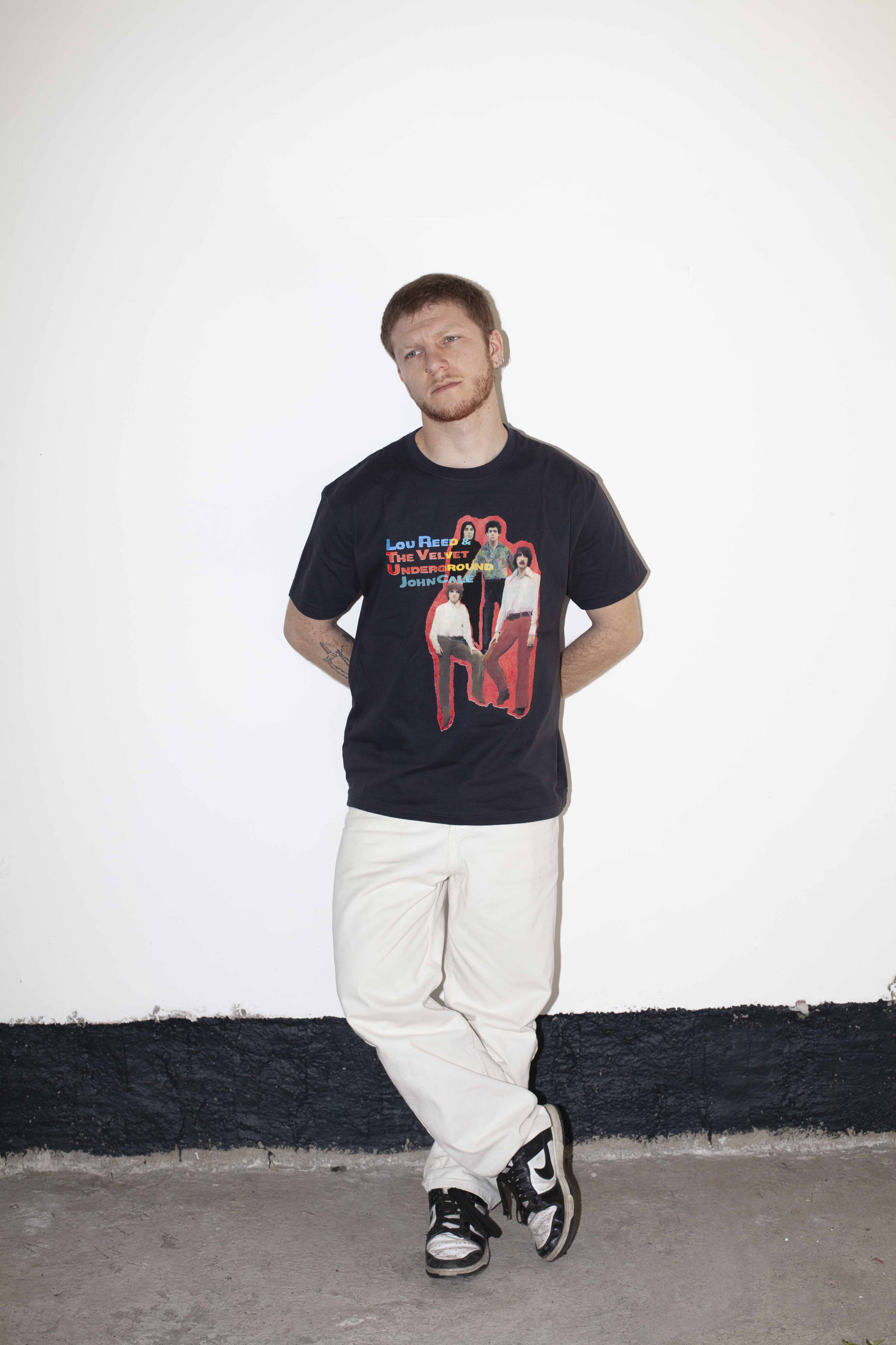 LOU VELVET T-SHIRT// Classic Fit (ART3.001)