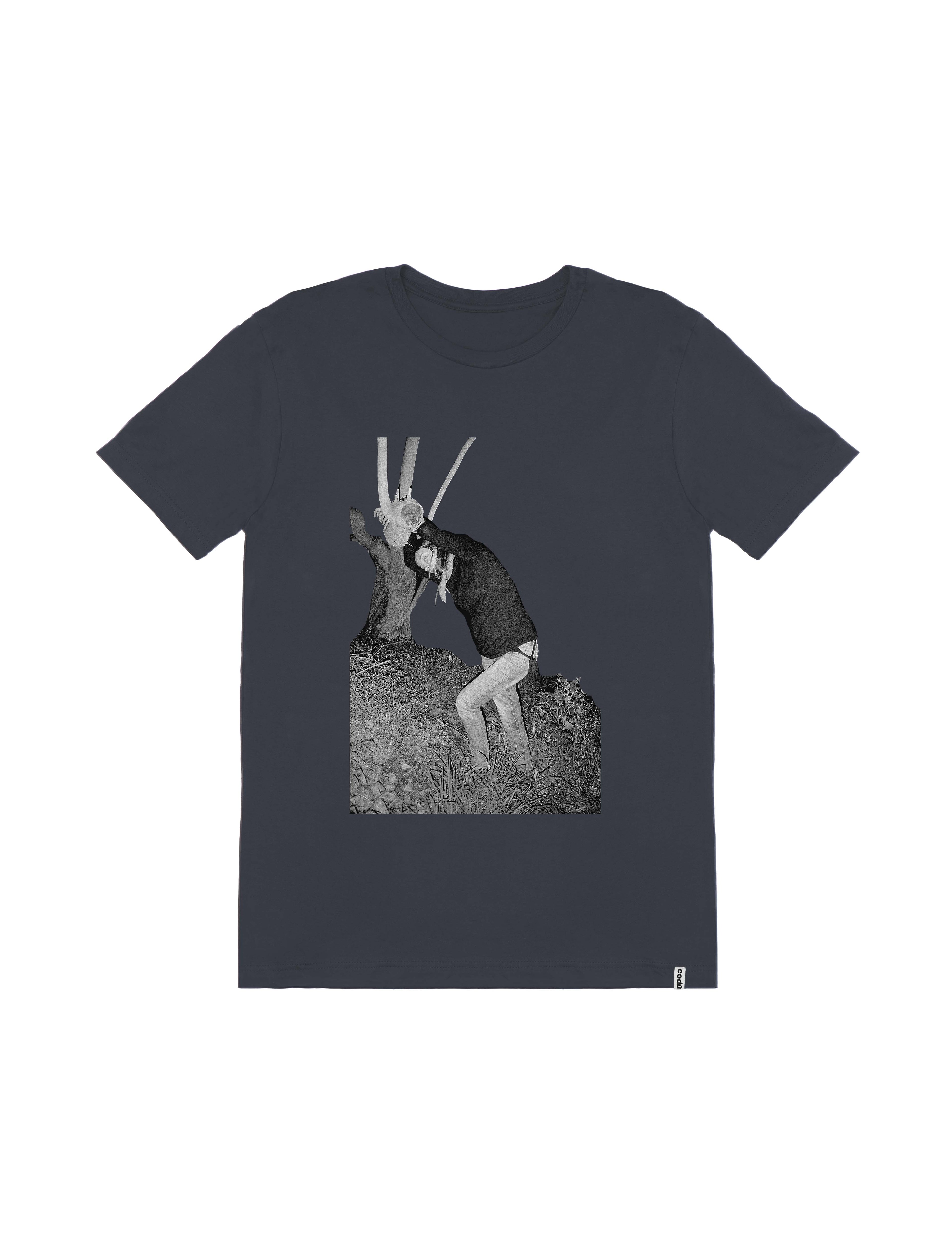 FERNANDA OLMUÉ T-SHIRT // Classic Fit (ART3.001)