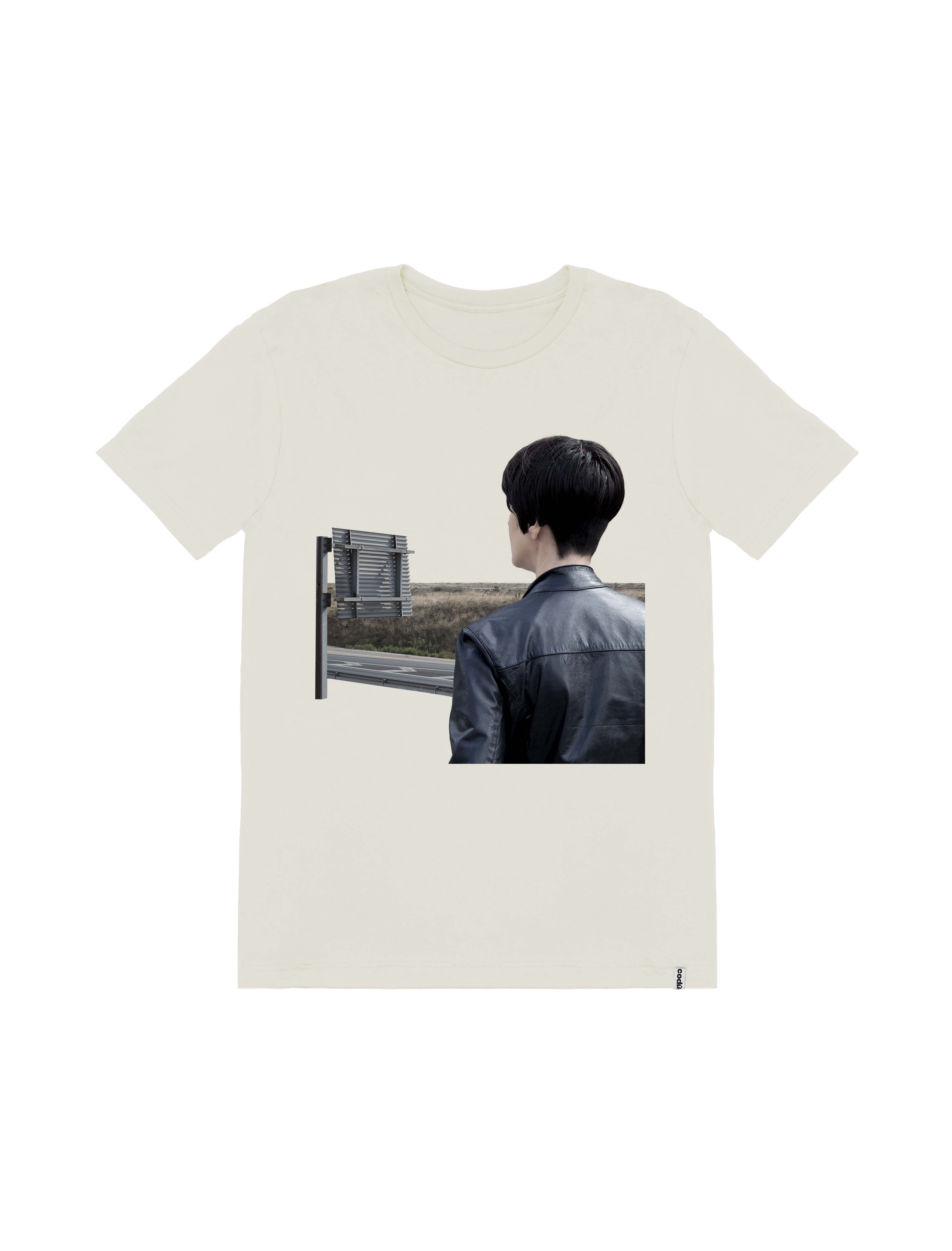 ON THE ROAD 6 T-SHIRT // Classic Fit (ART3.001)