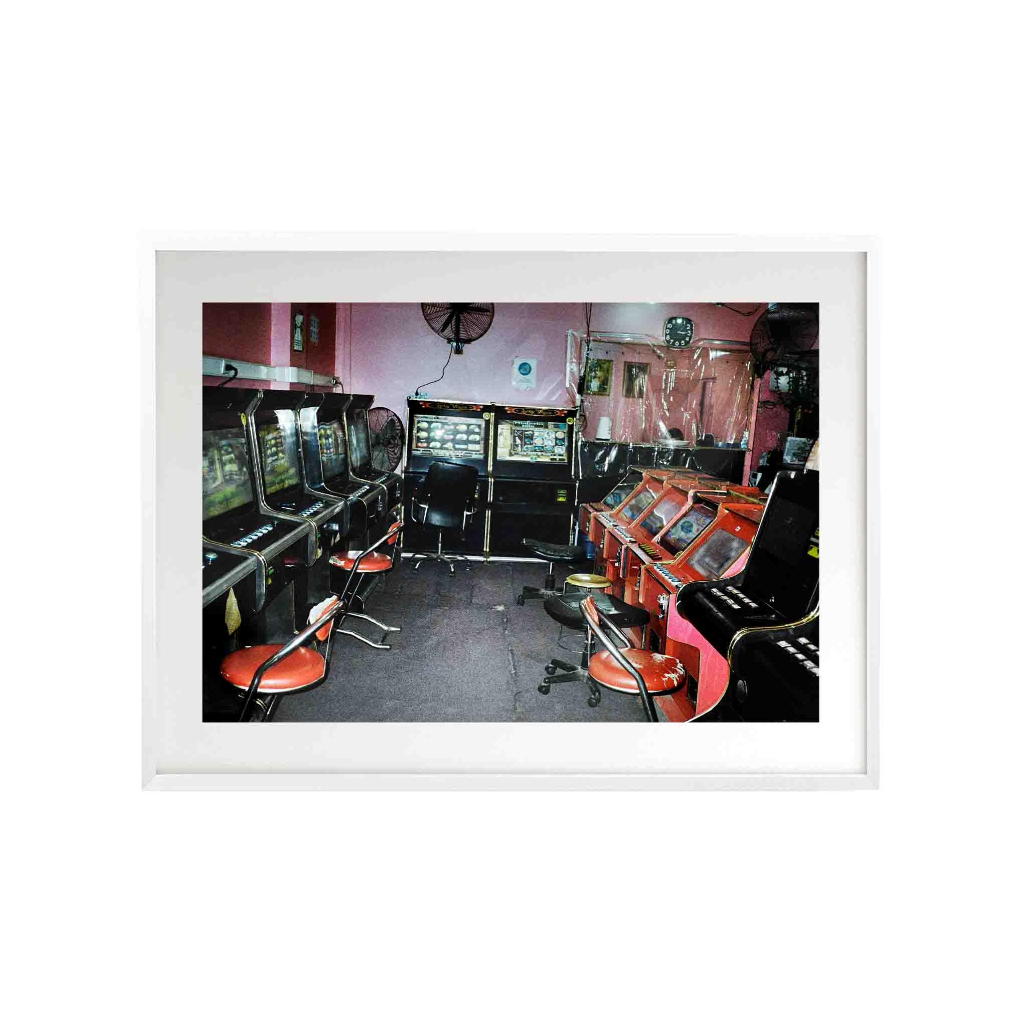 SERIE VALPARAÍSO: # 08 by Nicolás Wormull