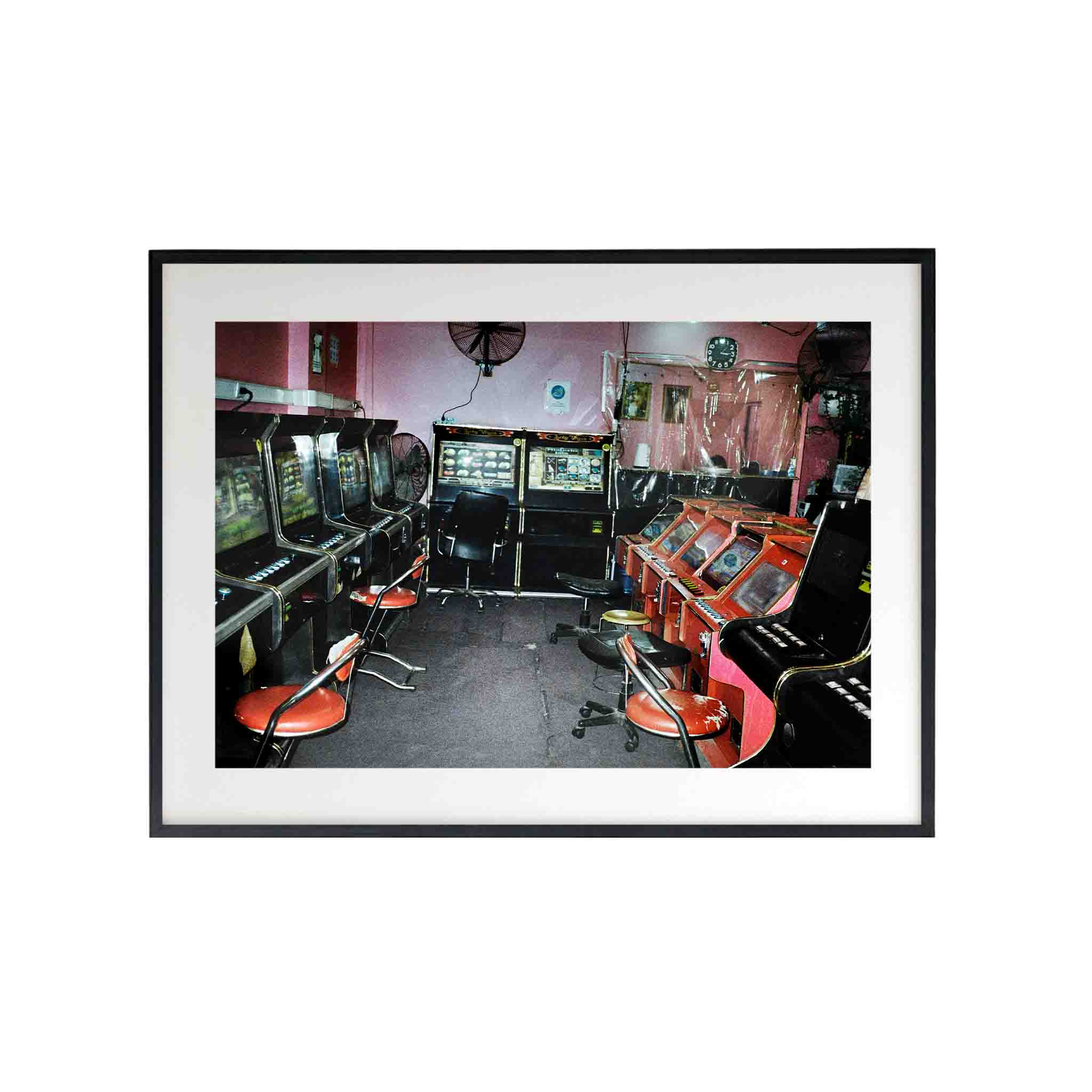 SERIE VALPARAÍSO: # 08 by Nicolás Wormull