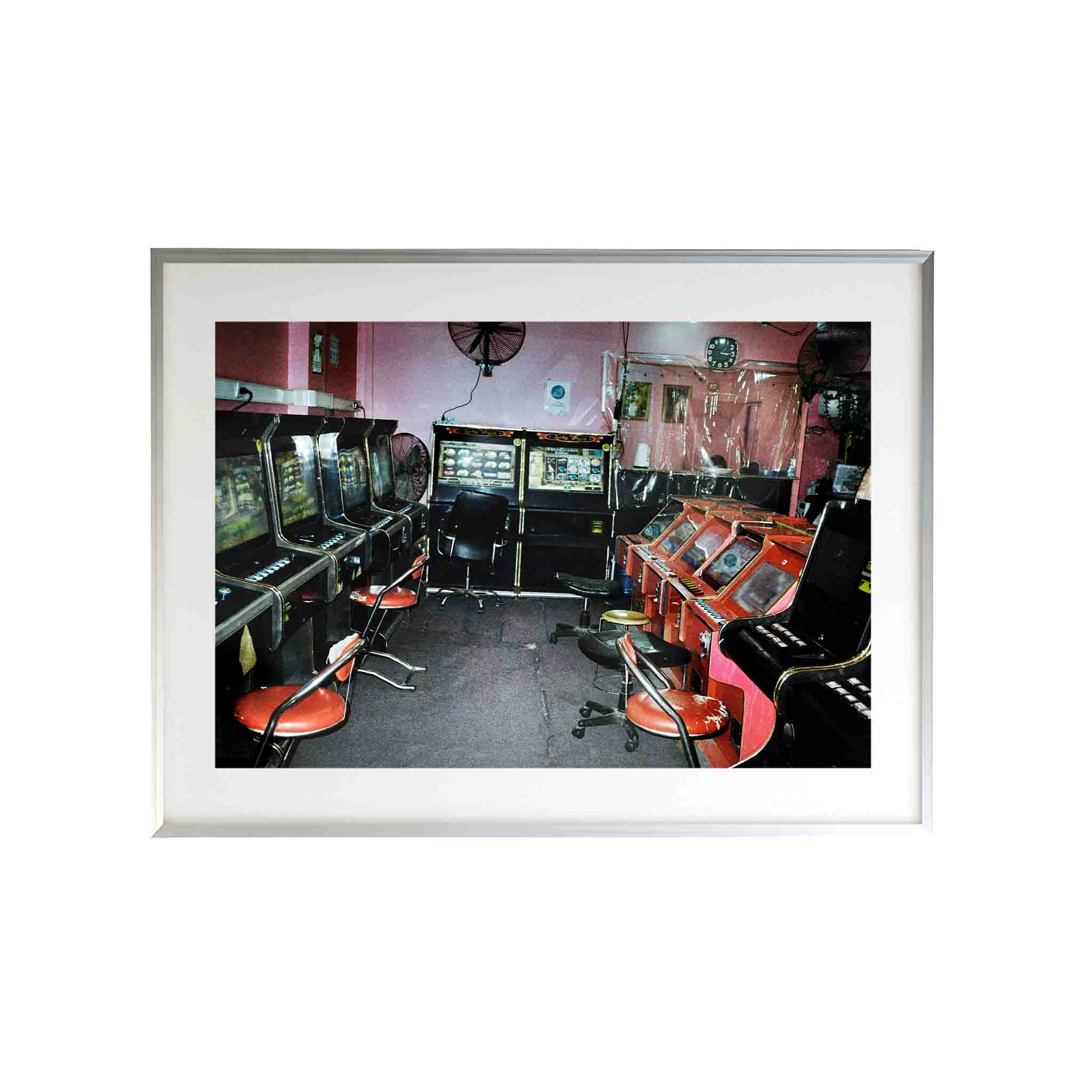 SERIE VALPARAÍSO: # 08 by Nicolás Wormull