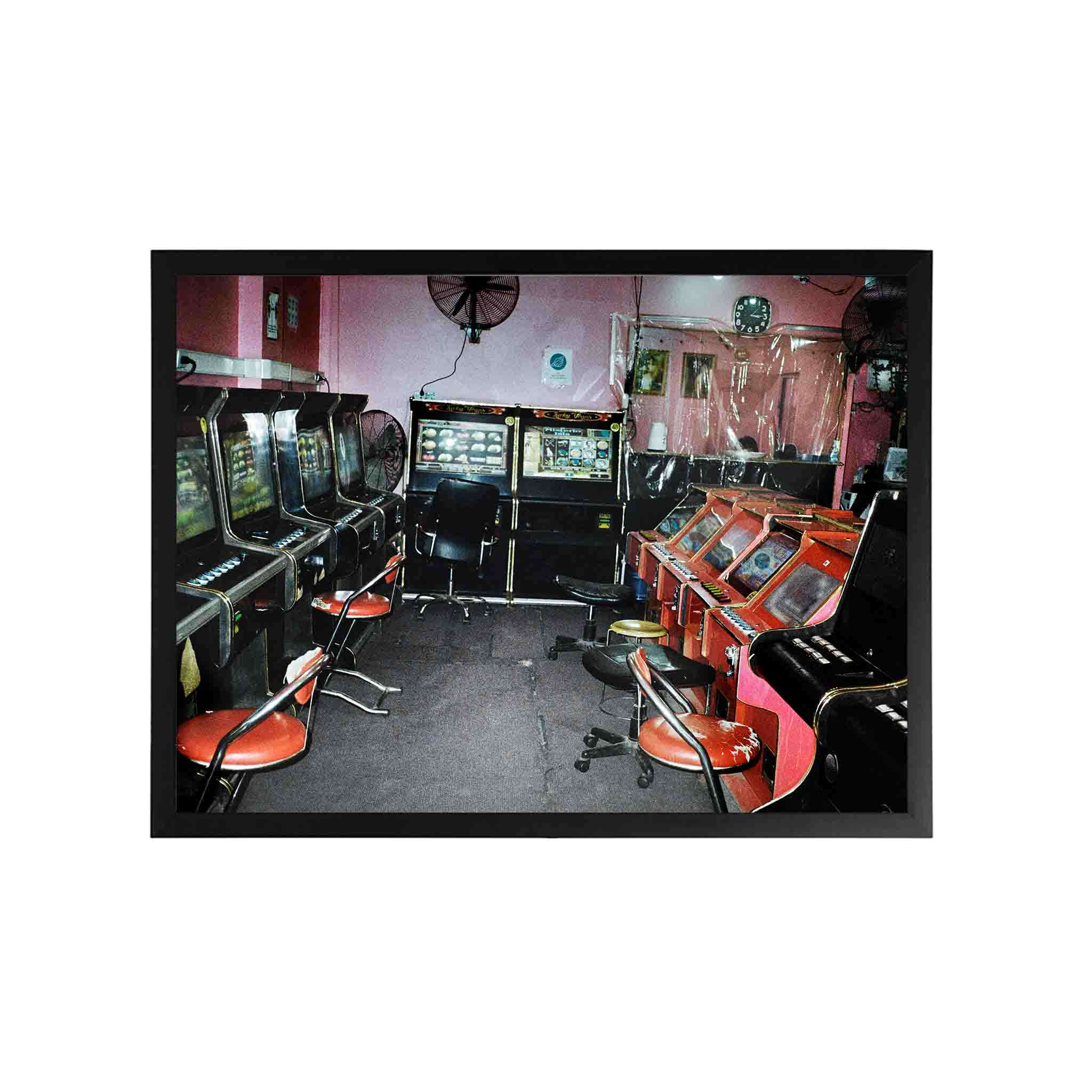 SERIE VALPARAÍSO: # 08 by Nicolás Wormull